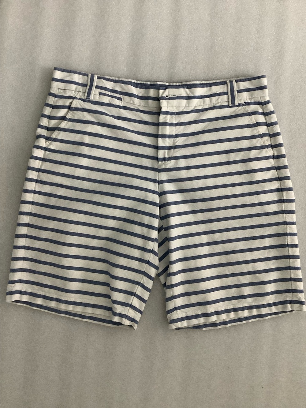 GAP White and Light Blue Striped Women's Bermuda Shorts